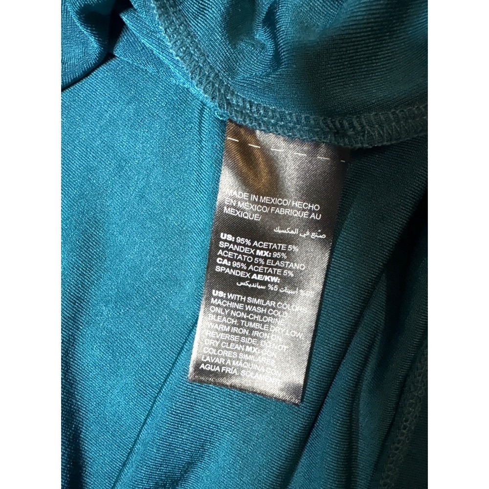 Chicos Travelers Teal Blue Slinky Knit V-Neck Tunic Top Long Sleeve Size 2 Large - Picture 5 of 5